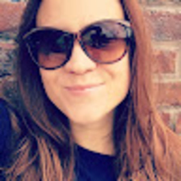 Meet your Posher, Megan - Picture 1 of 1